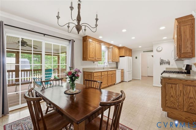 207 Morningside Rd, Cartersville, VA 23027