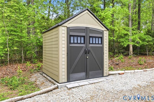 207 Morningside Rd, Cartersville, VA 23027