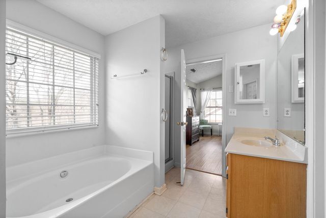 130 Coarsey Blvd, Hendersonville, TN 37075