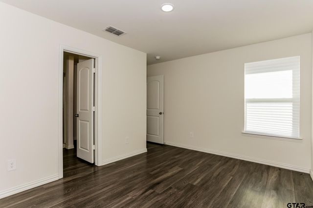 3010 Moorehead, Tyler, TX 75701