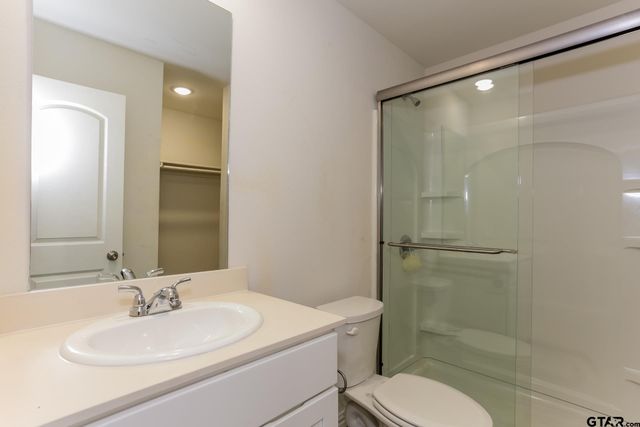 3010 Moorehead, Tyler, TX 75701