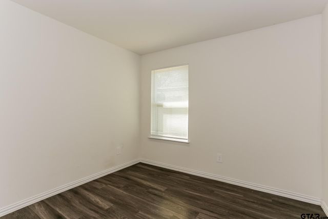 3010 Moorehead, Tyler, TX 75701