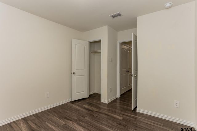 3010 Moorehead, Tyler, TX 75701