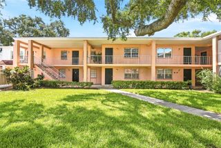 4702 MICHAEL COURT 142, Tampa, FL 33614