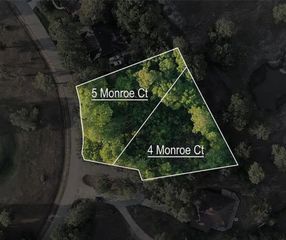 4 Monroe Court, Conroe, TX 77302