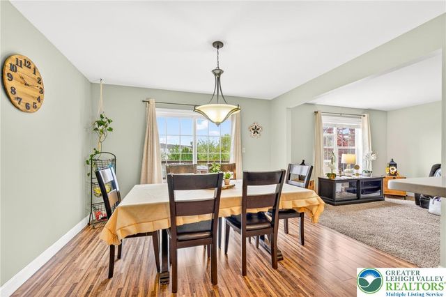50 Olde Penn Drive, Palmer Twp, PA 18045