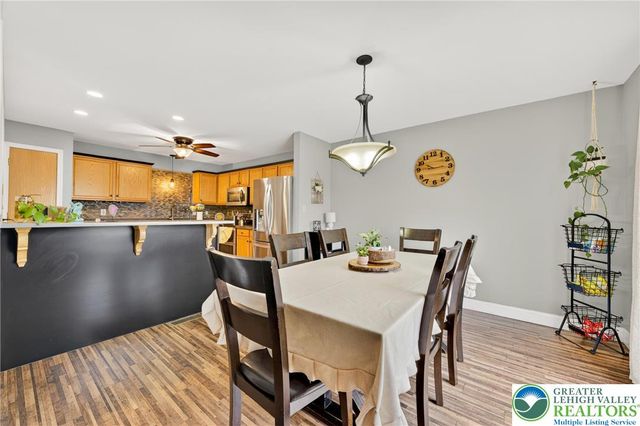 50 Olde Penn Drive, Palmer Twp, PA 18045