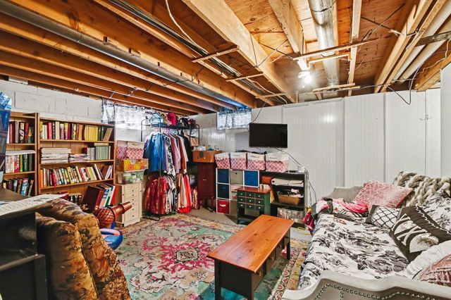 4408 Darla Drive, Bay City, MI 48708