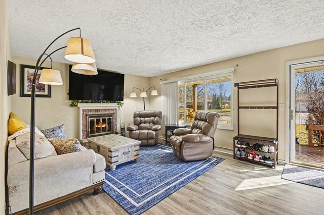 4408 Darla Drive, Bay City, MI 48708