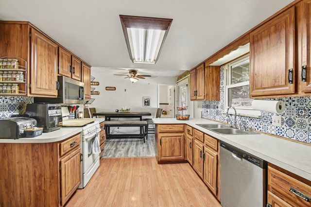 4408 Darla Drive, Bay City, MI 48708