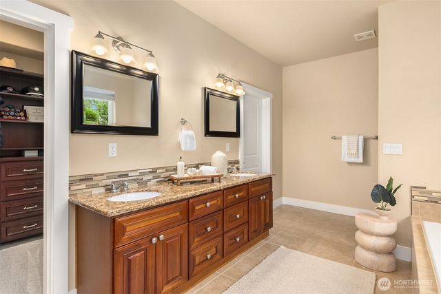 23178 Aslan Place NE, Kingston, WA 98346