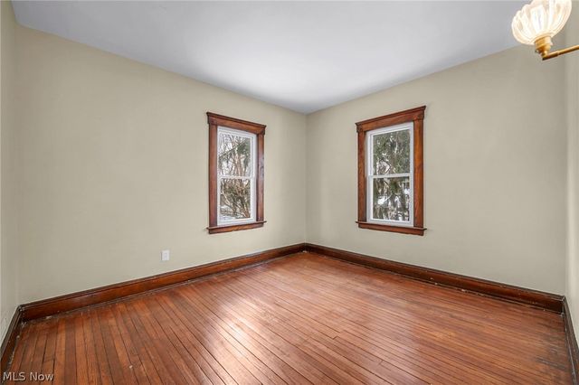 1345 Cove Avenue, Lakewood, OH 44107