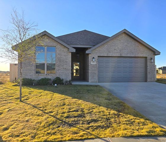 1332 Loess St., Midland, TX 79705