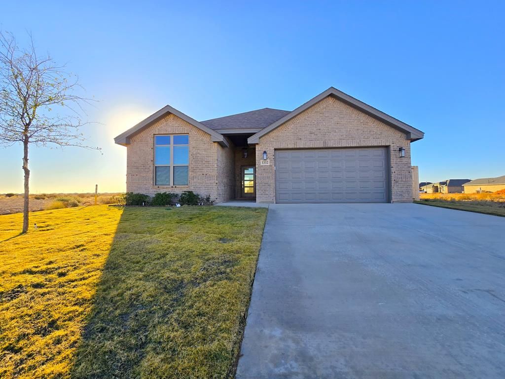1332 Loess St., Midland, TX 79705