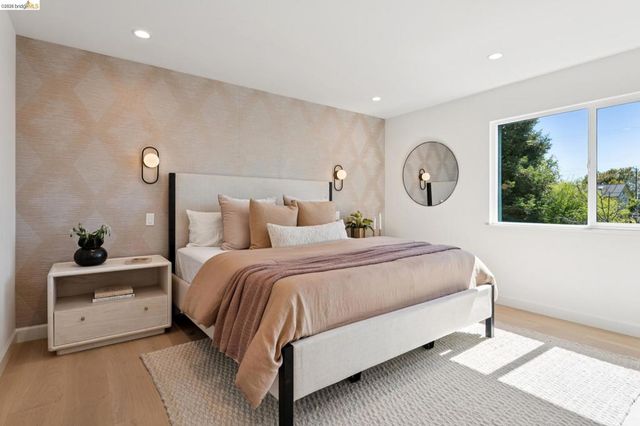 920 Page St, Berkeley, CA 94710