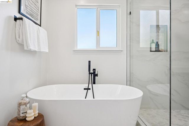 920 Page St, Berkeley, CA 94710