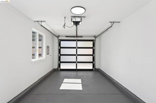 920 Page St, Berkeley, CA 94710