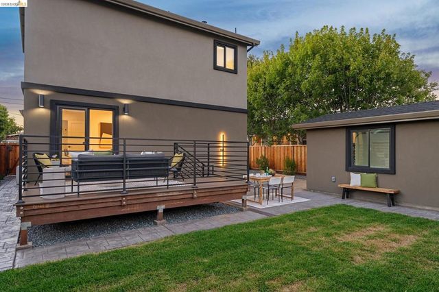920 Page St, Berkeley, CA 94710