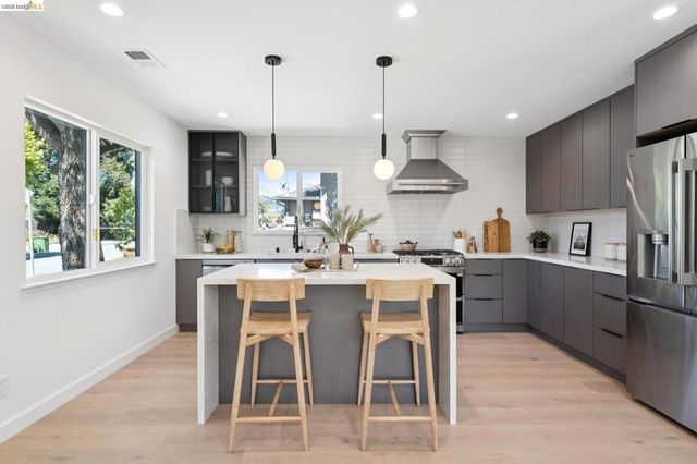 920 Page St, Berkeley, CA 94710