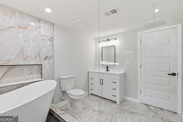 6408 Veracruse Drive, Morrow, GA 30260