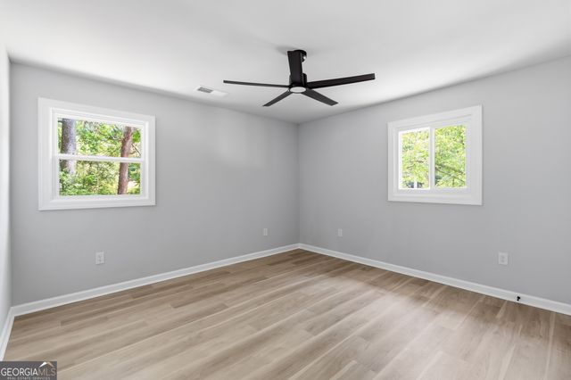 6408 Veracruse Drive, Morrow, GA 30260