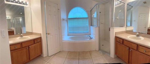 16016 BLOSSOM HILL LOOP, Clermont, FL 34714