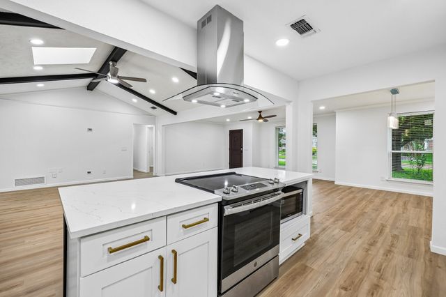 2708 Melrose Drive, Plano, TX 75075