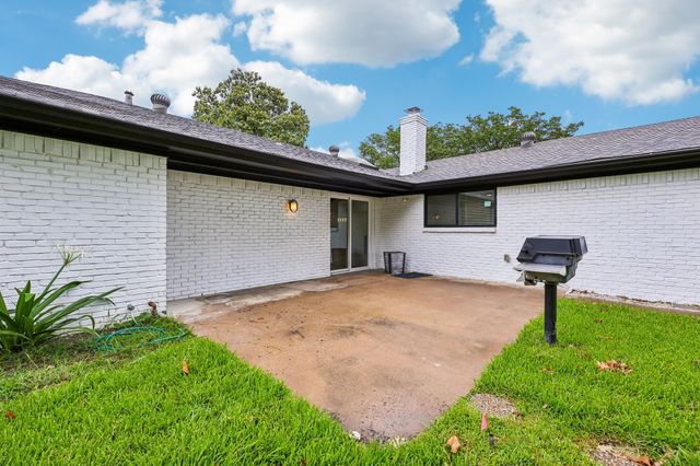 2708 Melrose Drive, Plano, TX 75075