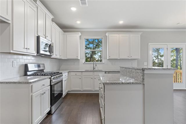 2280 Highridge Point Drive, Lithia Springs, GA 30122