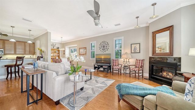 357 TIERRA MAR LANE 5, Sarasota, FL 34242