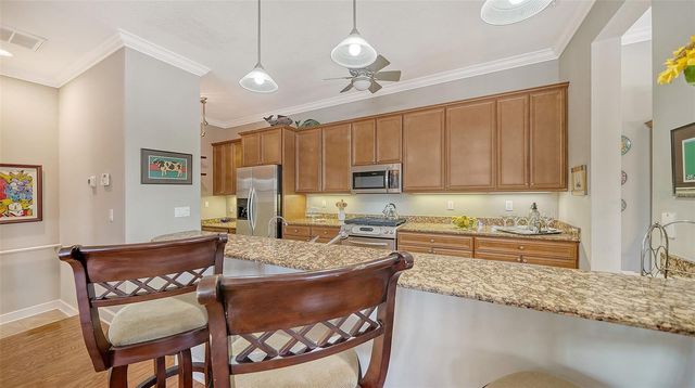 357 TIERRA MAR LANE 5, Sarasota, FL 34242