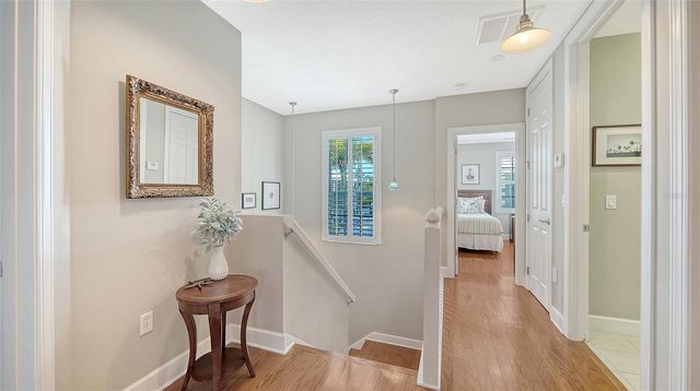 357 TIERRA MAR LANE 5, Sarasota, FL 34242
