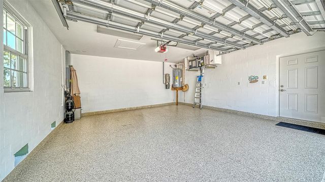 357 TIERRA MAR LANE 5, Sarasota, FL 34242