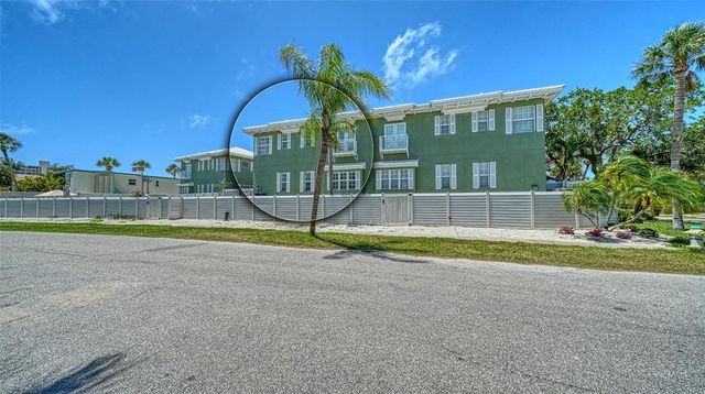 357 TIERRA MAR LANE 5, Sarasota, FL 34242