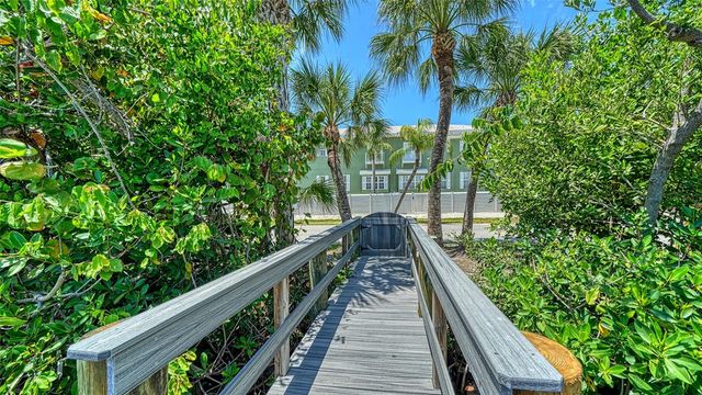 357 TIERRA MAR LANE 5, Sarasota, FL 34242