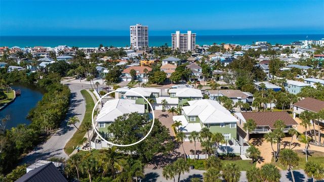 357 TIERRA MAR LANE 5, Sarasota, FL 34242