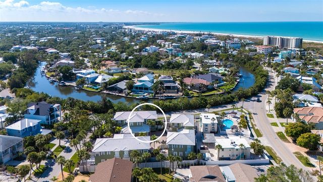 357 TIERRA MAR LANE 5, Sarasota, FL 34242