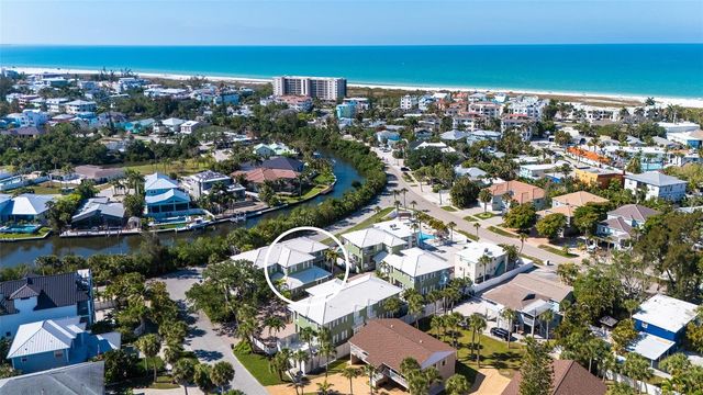 357 TIERRA MAR LANE 5, Sarasota, FL 34242