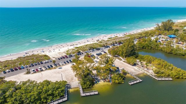357 TIERRA MAR LANE 5, Sarasota, FL 34242