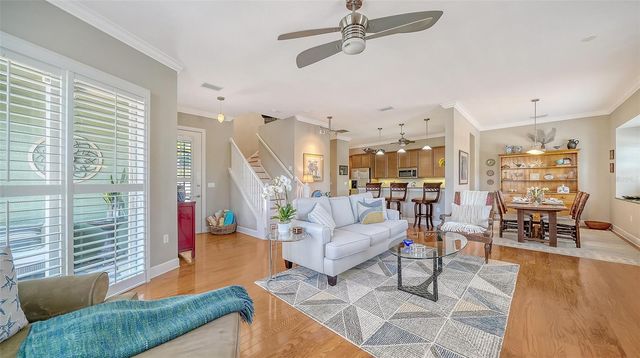 357 TIERRA MAR LANE 5, Sarasota, FL 34242