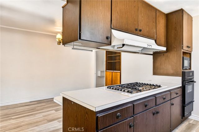 4167 Brunswick, Los Angeles, CA 90039