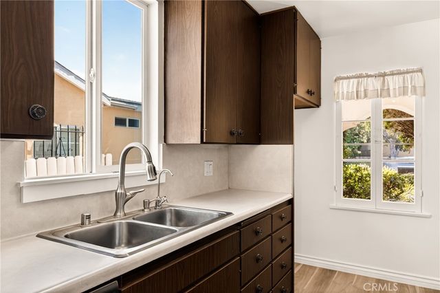 4167 Brunswick, Los Angeles, CA 90039