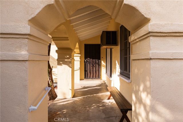 4167 Brunswick, Los Angeles, CA 90039
