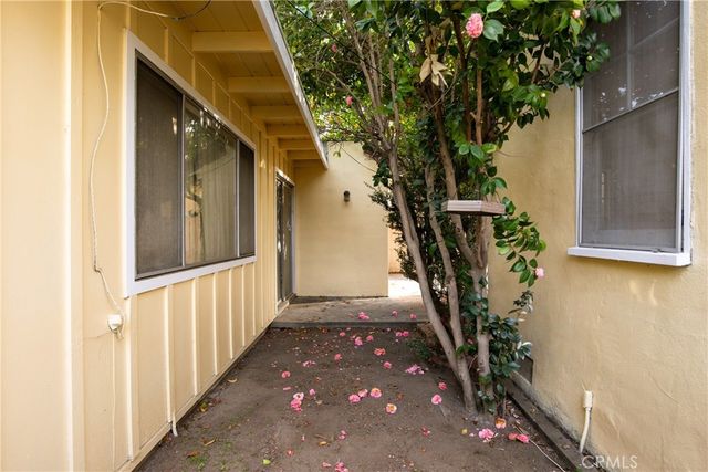 4167 Brunswick, Los Angeles, CA 90039