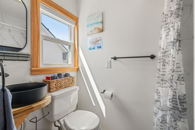 16 Riverview Terrace, Hampton, NH 03842