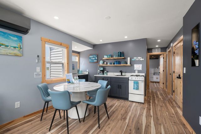 16 Riverview Terrace, Hampton, NH 03842