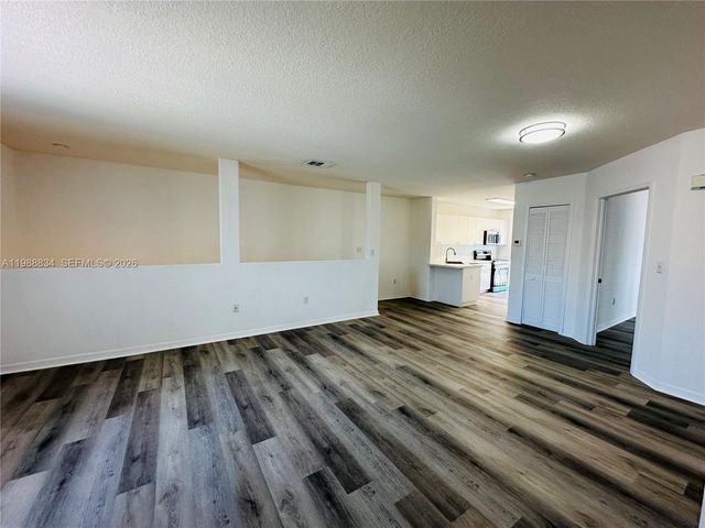 5705 NW 109th Ave 50, Doral, FL 33178