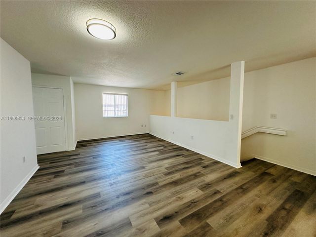 5705 NW 109th Ave 50, Doral, FL 33178