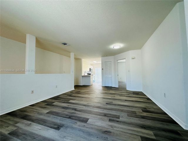 5705 NW 109th Ave 50, Doral, FL 33178