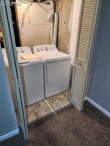 2126 vinewood Lane, Pueblo, CO 81005